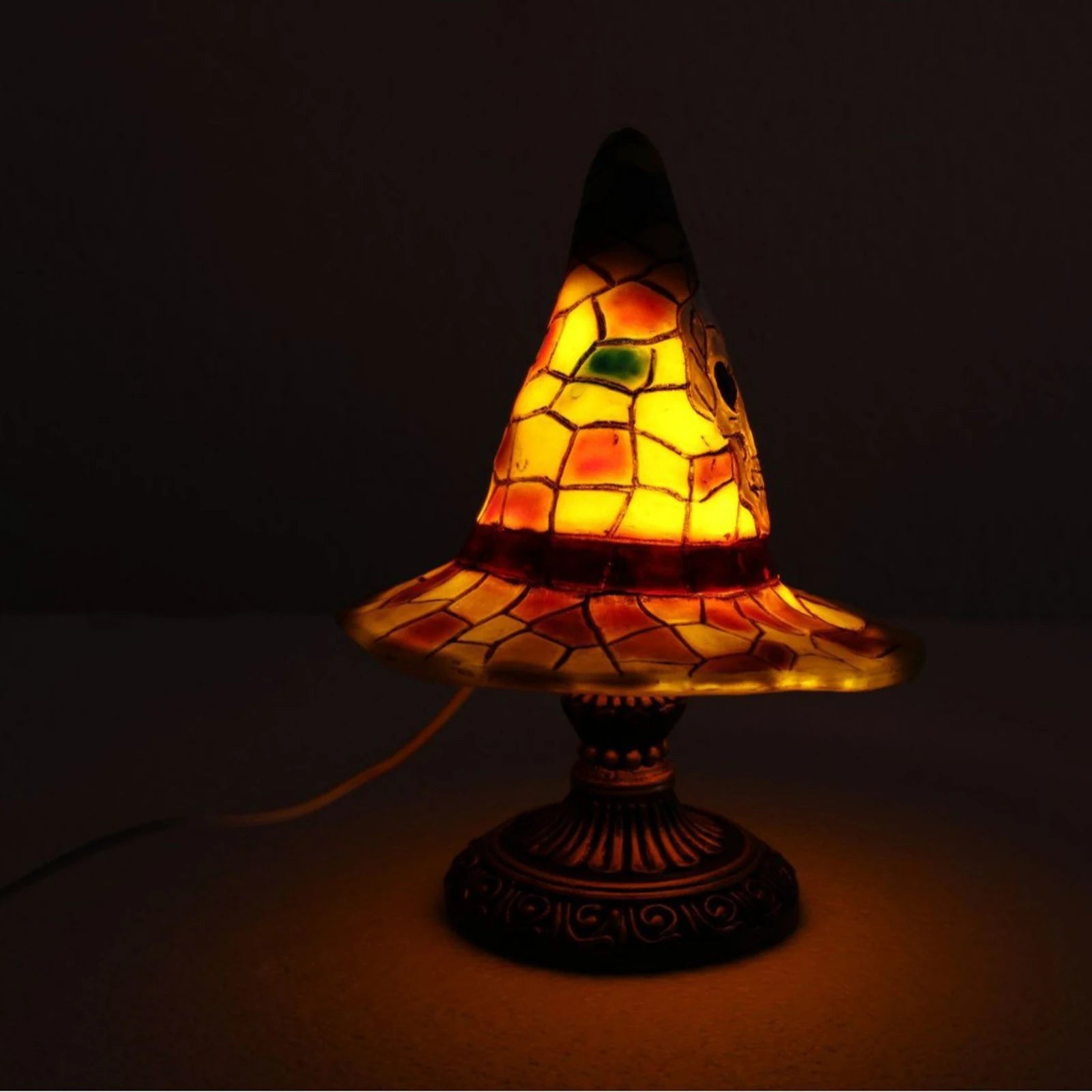 2025 Gothic Halloween Night Light with Bat/Pumpkin Designs - Spooky Bedroom Lamp for Parties, Gifts & Themed Ambiance