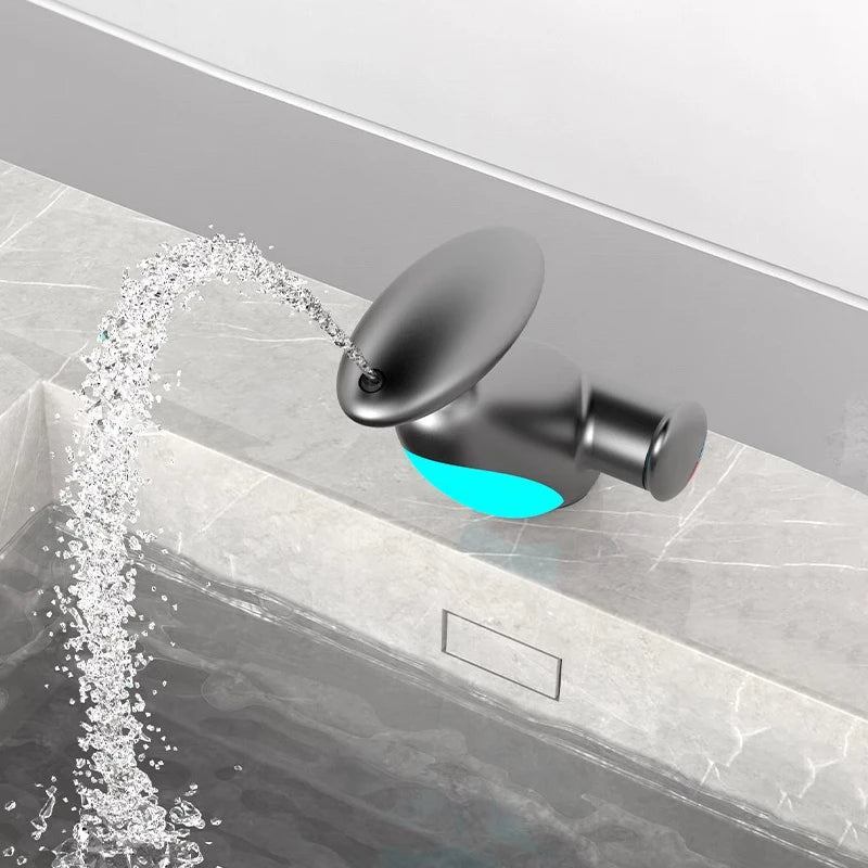 Bathroom Pull Out Faucet Washbasin Sink Hot Cold Pull Out Mixer Tap Deck Mount Basin Ambient Light Modern Atmosphere Faucets Tap